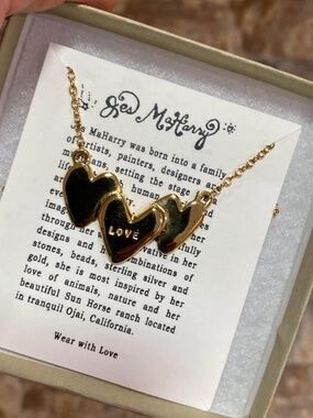 Jes Maharry necklace gold 3 hearts with love